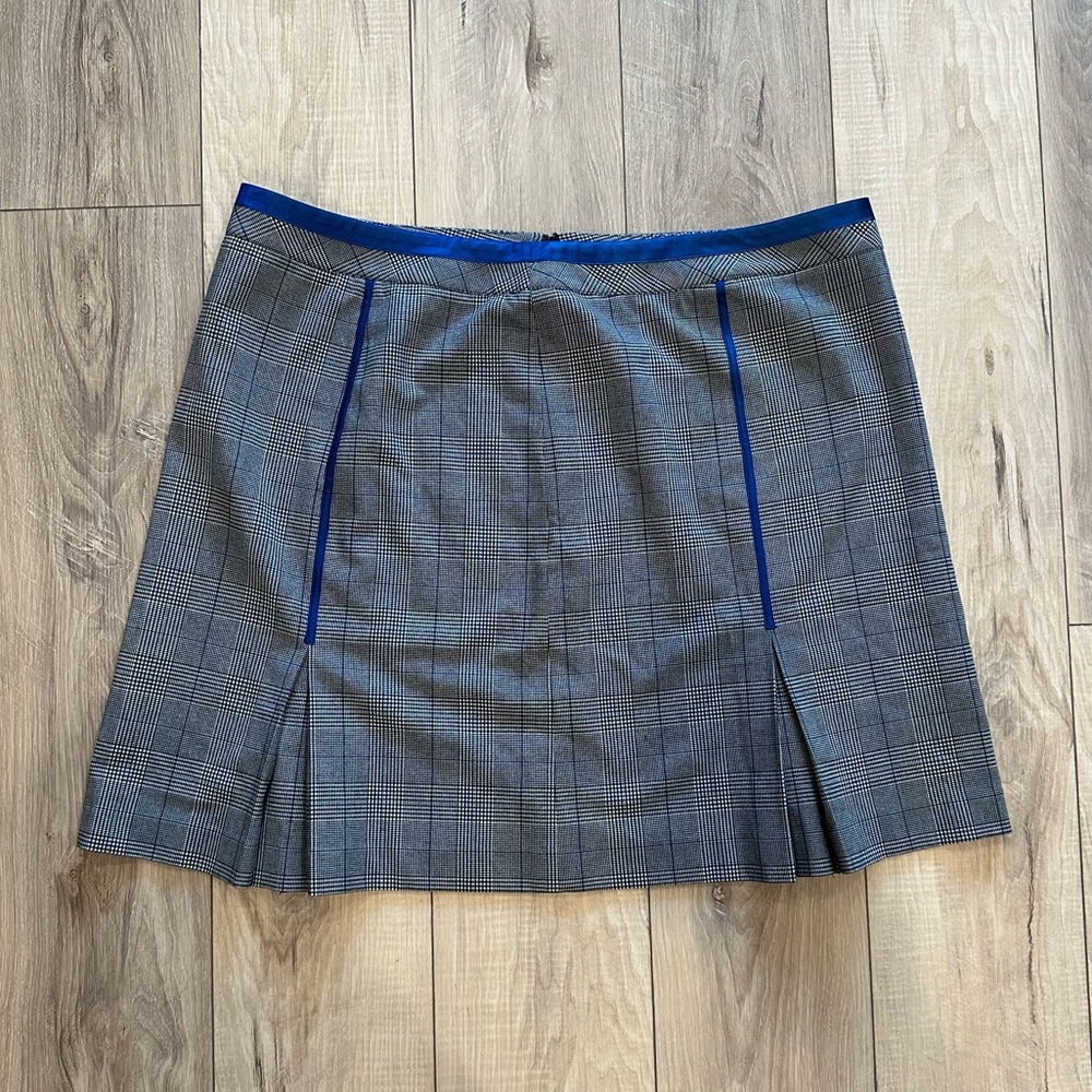 Lane Bryant Black & White Skirt with Blue Trim & Accent Pleats (Size 22)